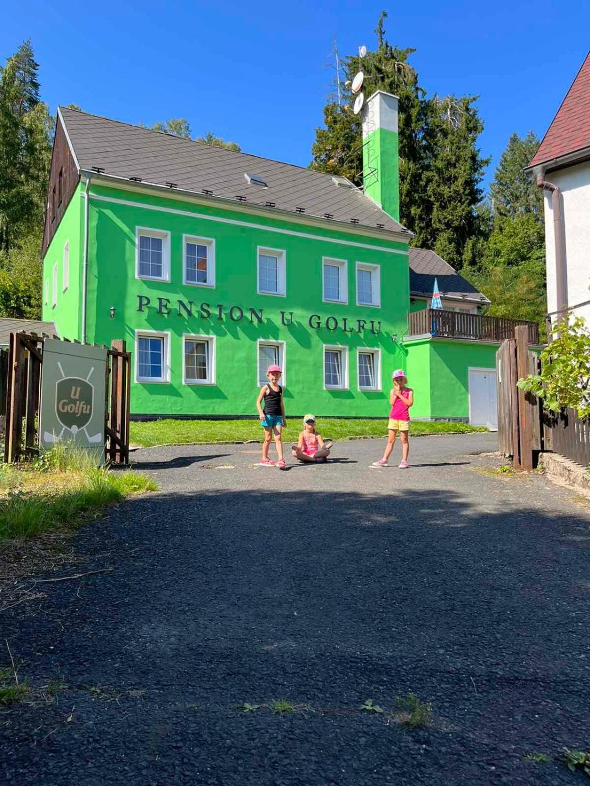 Pension U Golfu Cihelny Karlovy Vary Dış mekan fotoğraf