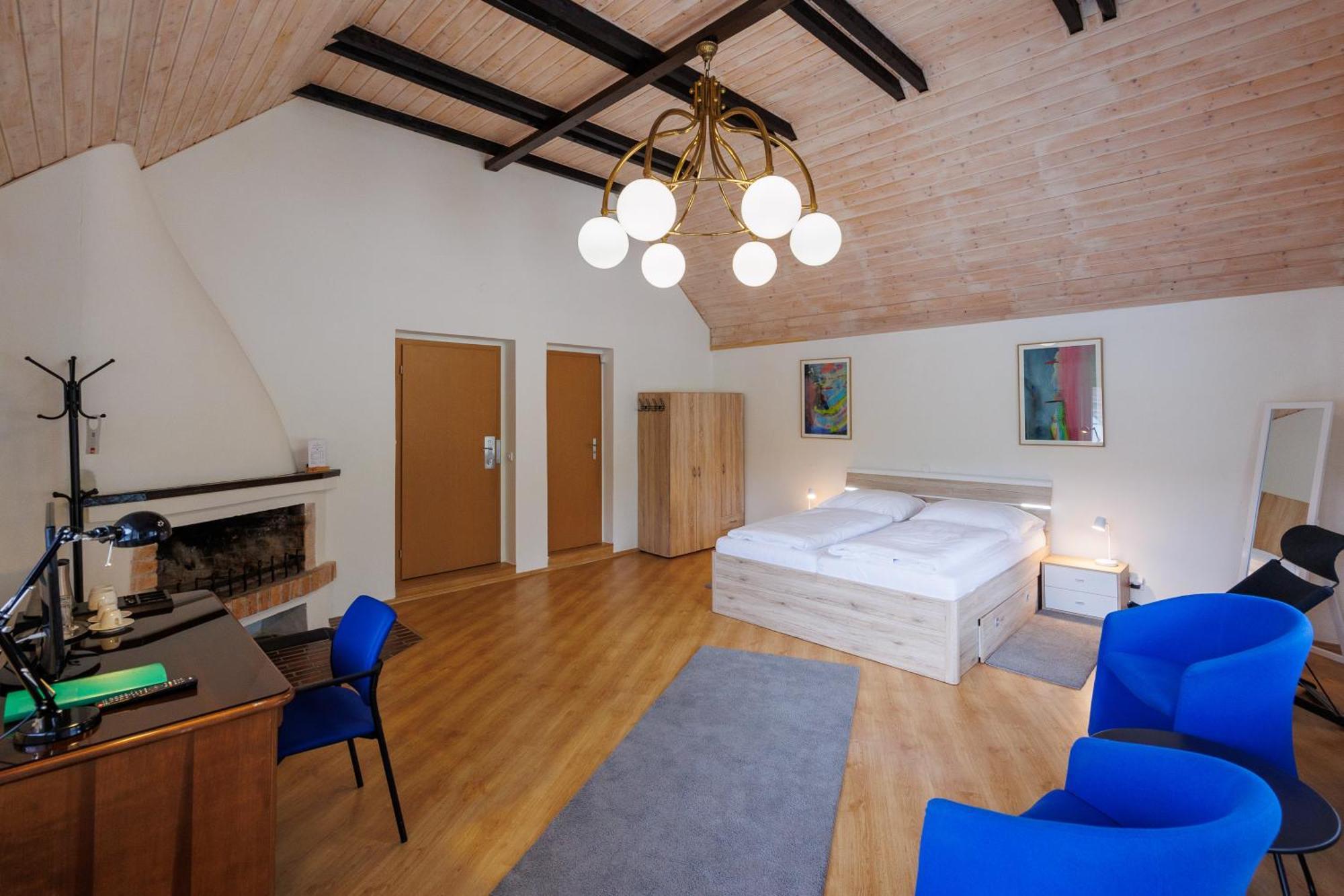 Pension U Golfu Cihelny Karlovy Vary Dış mekan fotoğraf