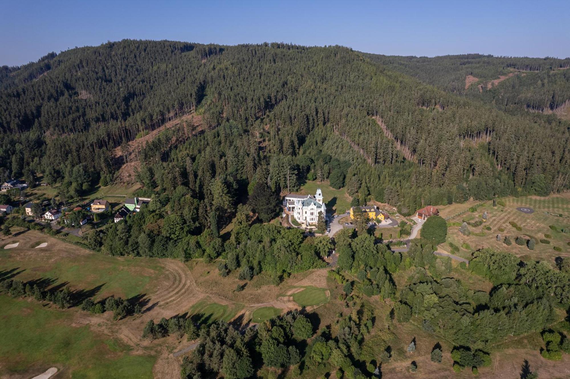 Pension U Golfu Cihelny Karlovy Vary Dış mekan fotoğraf